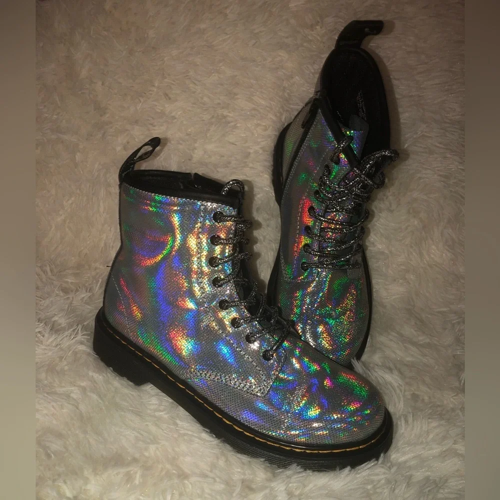 🪩💿Dr. MartensYOUTH 1460 IRIDESCENT LEATHER LACE UP BOOTS size 4 🪩💿 - Picture 16 of 16